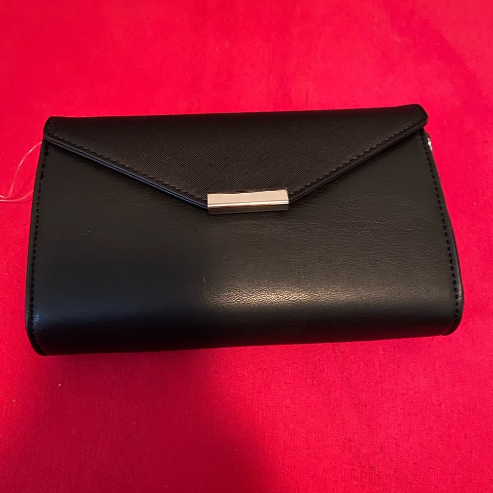 New touch screen purse